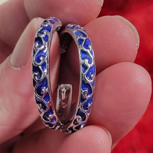 Set of 3 Austrian Crystal Criss Cross Earrings - Picture 7 of 16